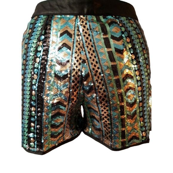 Bebe Tribal Sequin Shorts. Size Small. NWT. - Picture 5 of 9